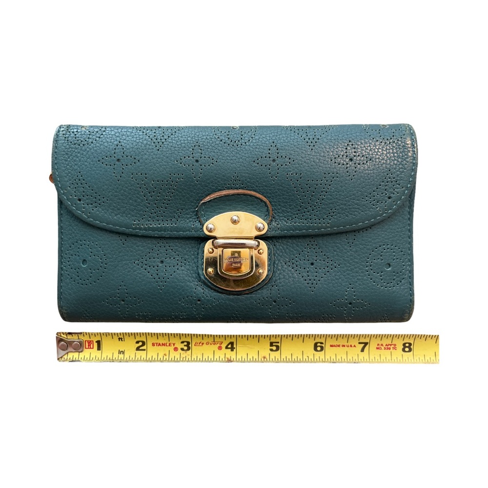 Louis Vuitton Mahina Amelia Wallet Teal Perforated Monogram Leather - Picture 14 of 15